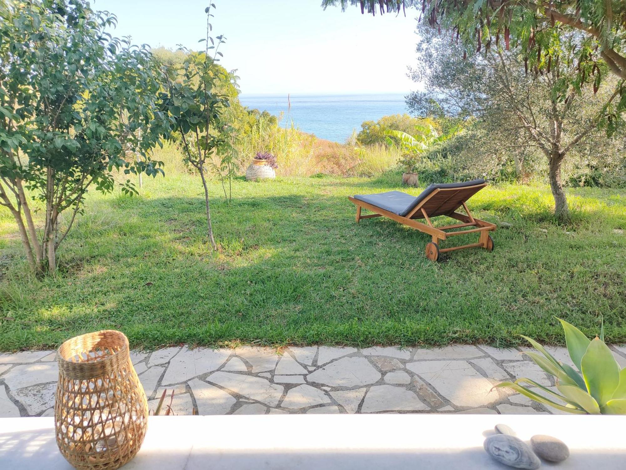 Kalamies - Secluded Beach Apartments Skala  Room photo